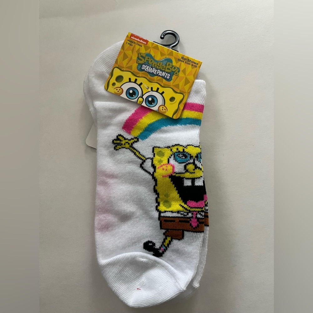 Nickelodeon SpongeBob No-Shows Socks Fits Shoe Size 4-10